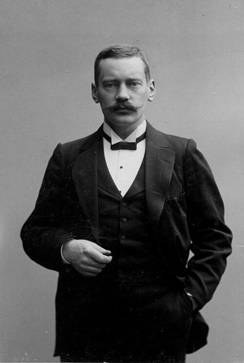 Zdjęcie: Adolf Paul