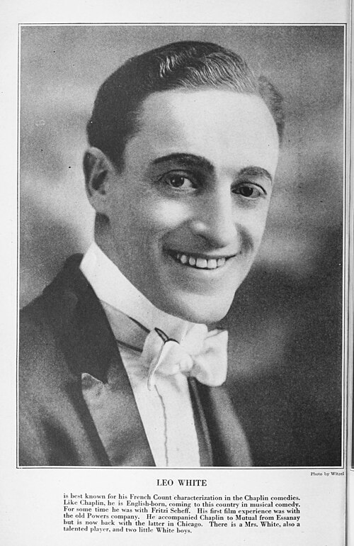 Leo White, 1917